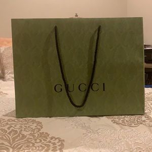 Gucci shopping bag